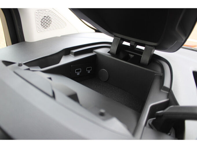 Nissan Townstar Kombi L1 1.3 DIG-T 130 Tekna Automatik