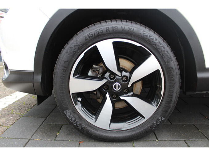 Nissan Qashqai 1.6 dCi 360&deg; AHK Dachreling Panoramadach 360