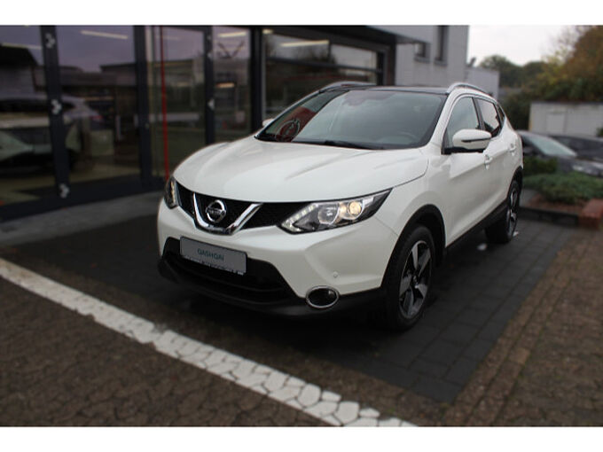 Nissan Qashqai 1.6 dCi 360&deg; AHK Dachreling Panoramadach 360