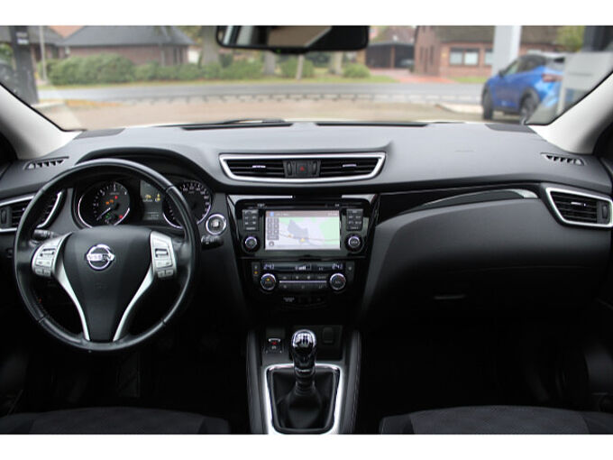Nissan Qashqai 1.6 dCi 360&deg; AHK Dachreling Panoramadach 360