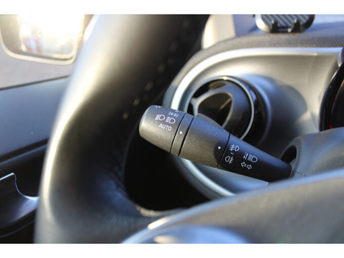 Smart ForTwo coupe 1.0 passion Klimaautomatik Panorama 