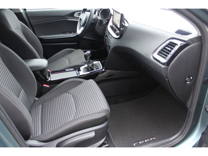 Kia cee'd Sportswagon 1.5 T-GDI SPIRIT Technologie 