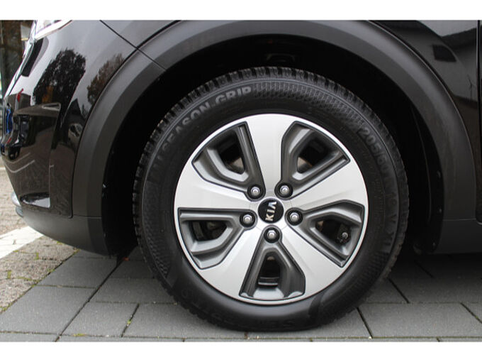 Kia Niro HYBRID 1.6 Vision Advanced Plus 