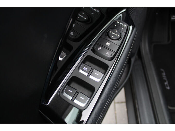 Kia Niro HYBRID 1.6 Vision Advanced Plus 