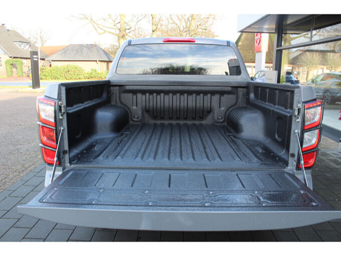 Isuzu D-Max 4x4 Double Cab V-CROSS Automatik 