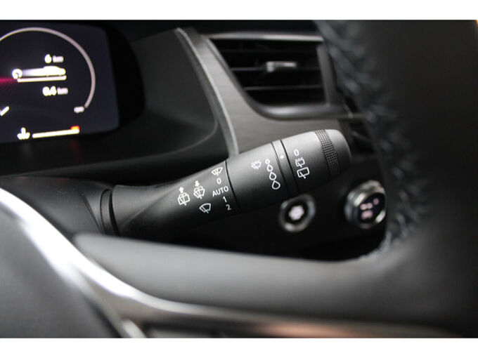 Nissan Townstar Kombi L1 1.3 DIG-T 130 Tekna Automatik 