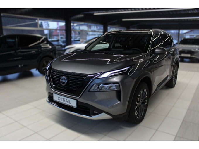 Nissan X-Trail 1,5 VC-T e-4orce Tekna Bose Glasdach 