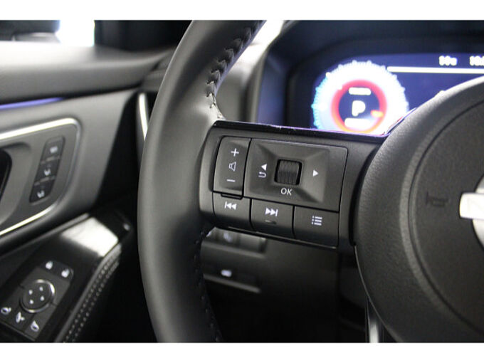 Nissan X-Trail 1,5 VC-T e-4orce Tekna Bose Glasdach 