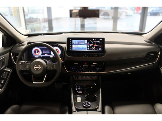 Nissan X-Trail 1,5 VC-T e-4orce Tekna Bose Glasdach 