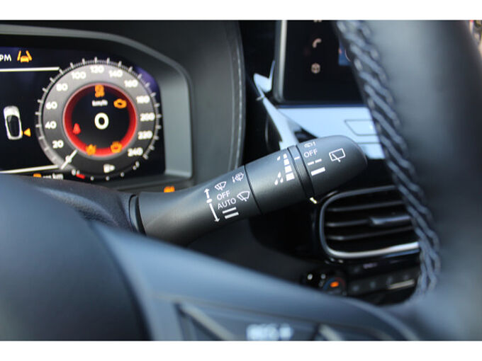 Nissan Juke 1.6 Hybrid N-DESIGN BOSE Tech Automatik 