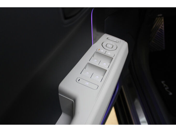 Kia EV3 81,4 kWh GT-Line Glasdach Komfort DriveWise 