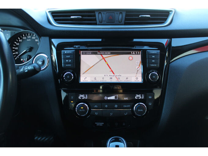 Nissan Qashqai 1.3 DIG-T N-Connecta AT Winter PGD 