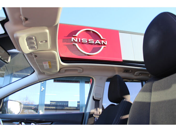 Nissan Qashqai 1.3 DIG-T N-Connecta AT Winter PGD 