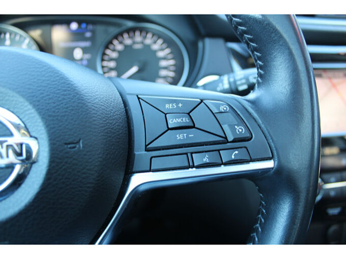 Nissan Qashqai 1.3 DIG-T N-Connecta AT Winter PGD 