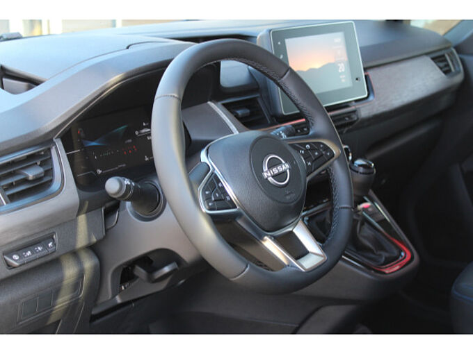 Nissan Townstar Kombi L2 1.3 DIG-T 130 Tekna 7Sitzer 
