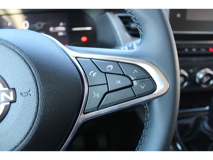 Nissan Townstar Kombi L2 1.3 DIG-T 130 Tekna 7Sitzer 