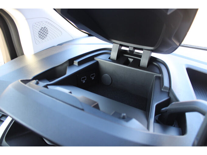 Nissan Townstar Kombi L2 1.3 DIG-T 130 Tekna 7Sitzer 