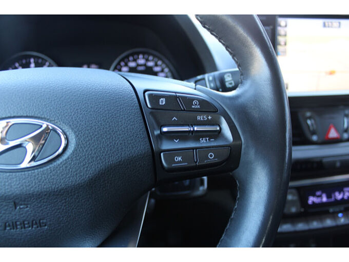 Hyundai i30 5t&uuml;rig 1.0 T-GDI Intro Navi Klimaautomatik 