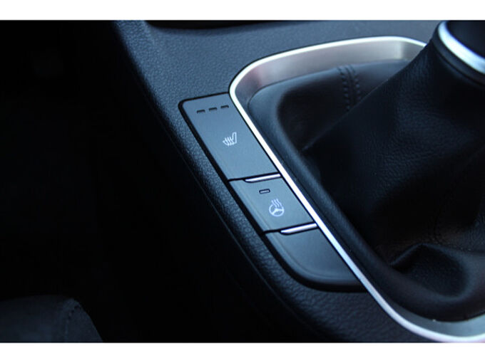 Hyundai i30 5t&uuml;rig 1.0 T-GDI Intro Navi Klimaautomatik 