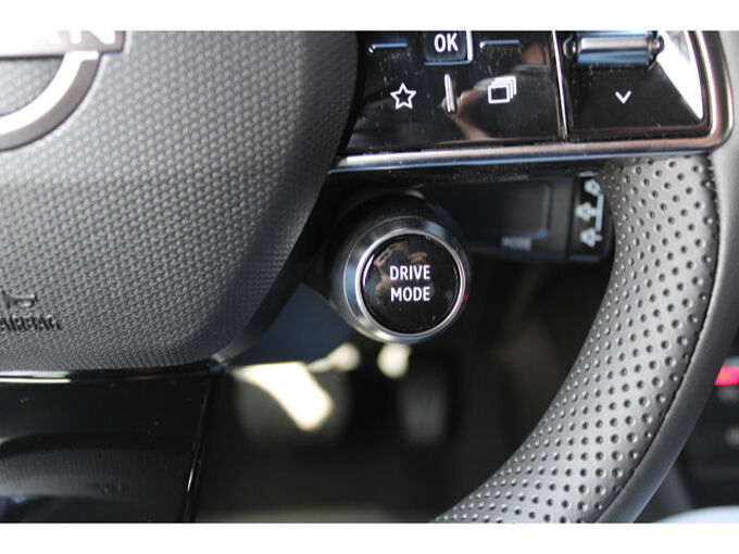 Nissan Micra 52 kWh EVOLVE ProPilot