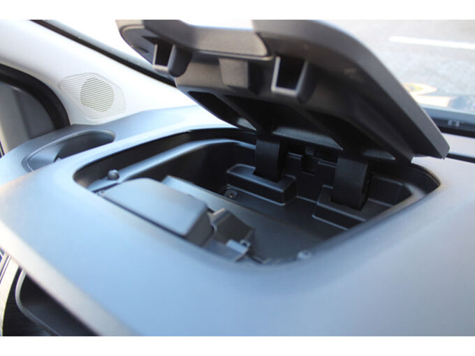 Nissan Primastar L1H1 Kombi 2.0dCi Tekna AT Navi Design