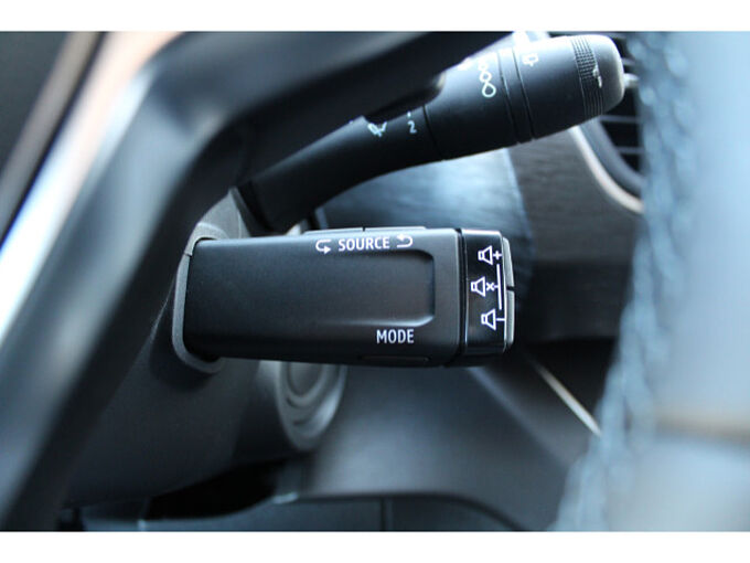 Nissan Primastar L1H1 Kombi 2.0dCi Tekna AT Navi Design