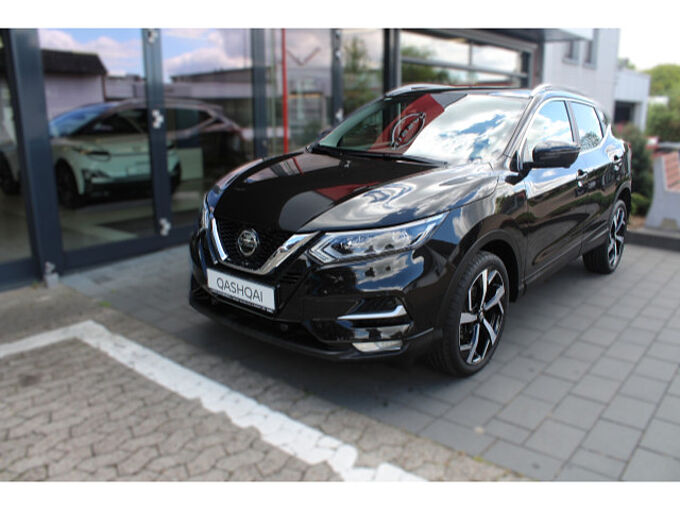 Nissan Qashqai 1.3 DIG-T AKARI Automatik Navi LED Leder 