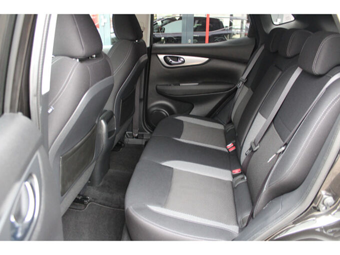 Nissan Qashqai 1.3 DIG-T N-Connecta Navi Sitzheizung 