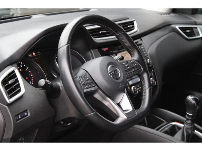 Nissan Qashqai 1.3 DIG-T N-Connecta Navi Sitzheizung 
