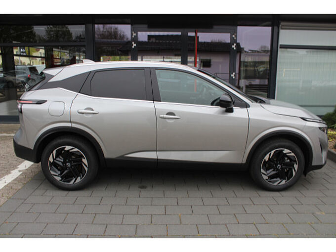 Nissan Qashqai 1.3 DIG-T N-Connecta Winter 