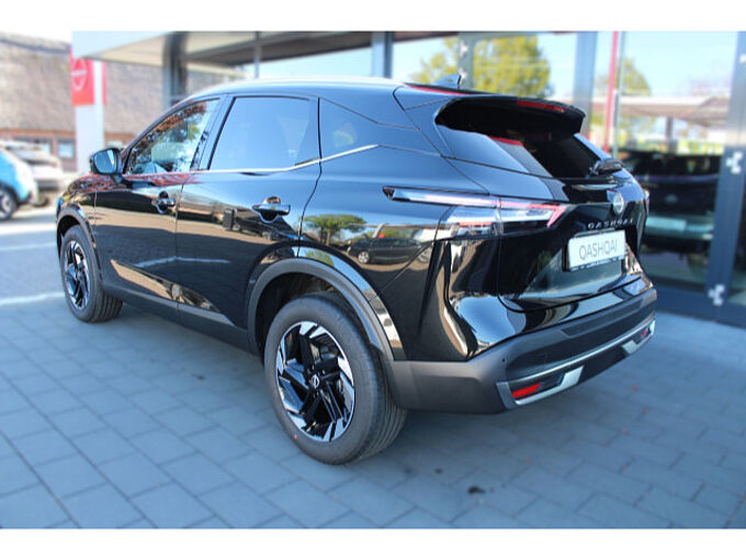 Nissan Qashqai 1.3 DIG-T N-Connecta Winter 