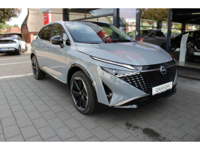 Nissan Qashqai 1.3 DIG-T Tekna+ Automatik 20 Zoll