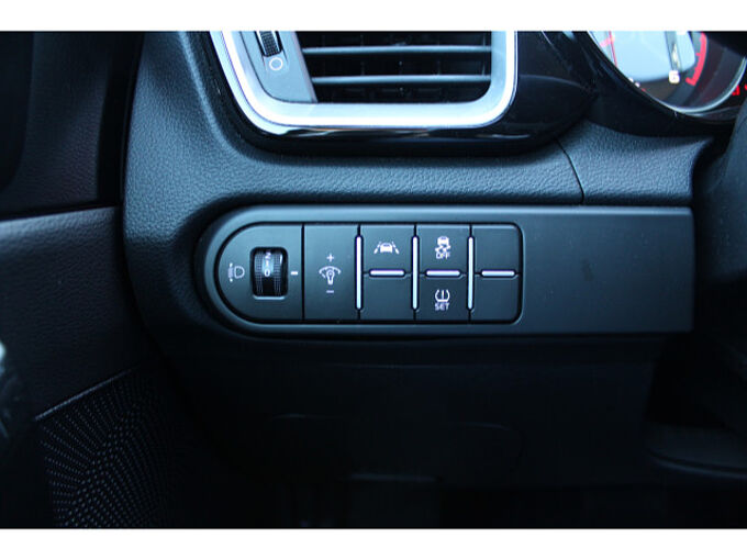 Kia CEED 1.6 CRDi Vision AT Navi Komfort cee'd