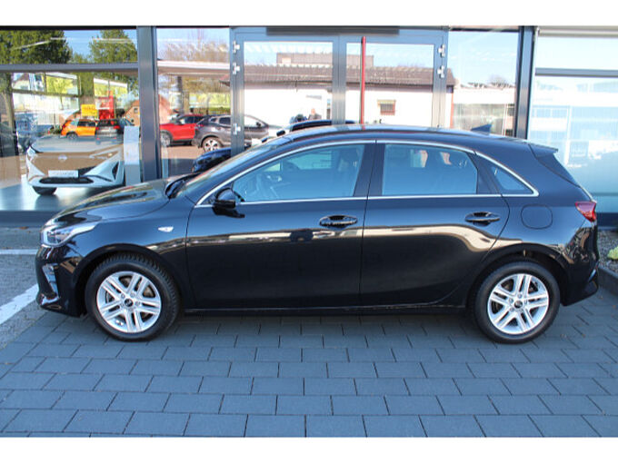 Kia CEED 1.6 CRDi Vision AT Navi Komfort cee'd