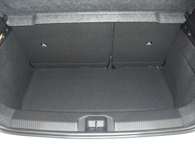Nissan Micra 40 kWh ADVANCE Winter Iconic 