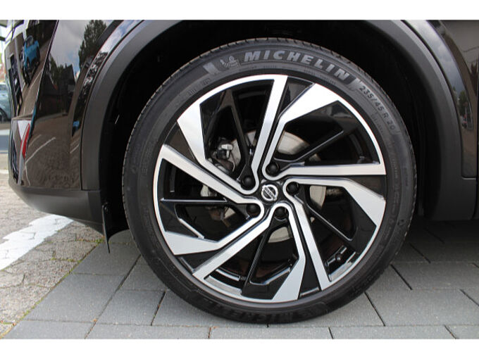 Nissan Qashqai 1.3 DIG-T Tekna+ Leder 20 Zoll 