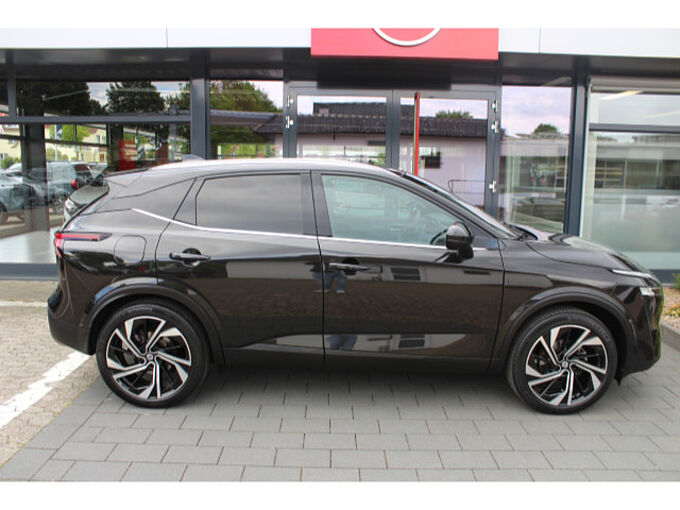 Nissan Qashqai 1.3 DIG-T Tekna+ Leder 20 Zoll 