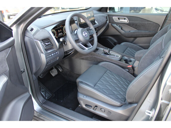 Nissan Qashqai 1.3 DIG-T Tekna+ Automatik 20 Zoll