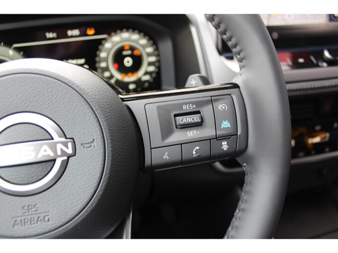 Nissan Qashqai 1.3 DIG-T N-Connecta Winter 