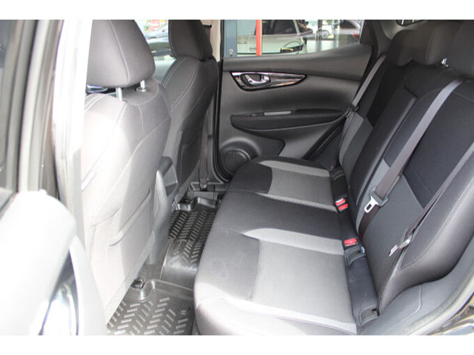Nissan Qashqai 1.3 DIG-T ZAMA Navi Panoramaglasdach 