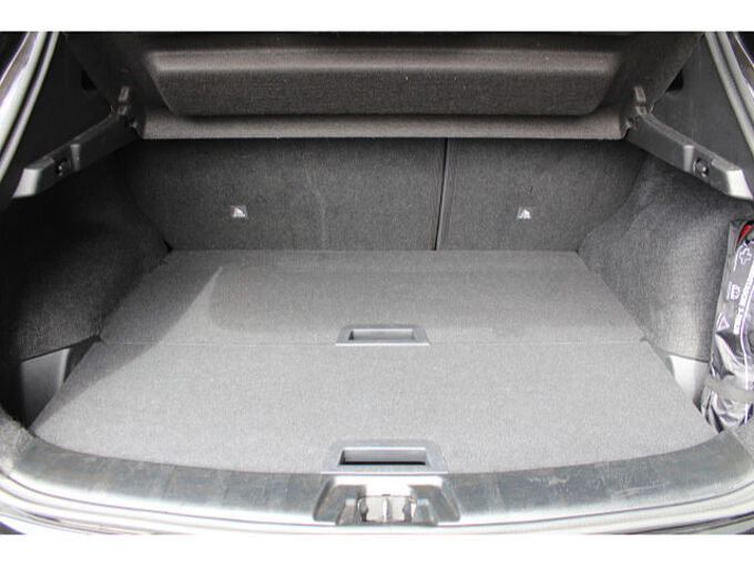 Nissan Qashqai 1.3 DIG-T ZAMA Navi Panoramaglasdach 