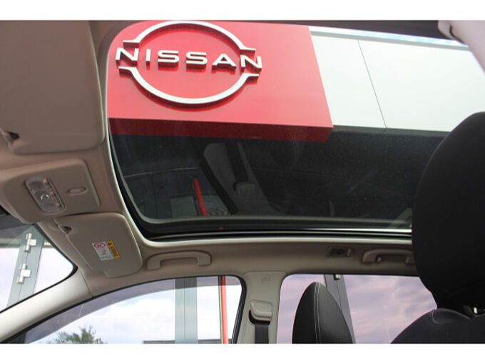 Nissan Qashqai 1.3 DIG-T ZAMA Navi Panoramaglasdach 