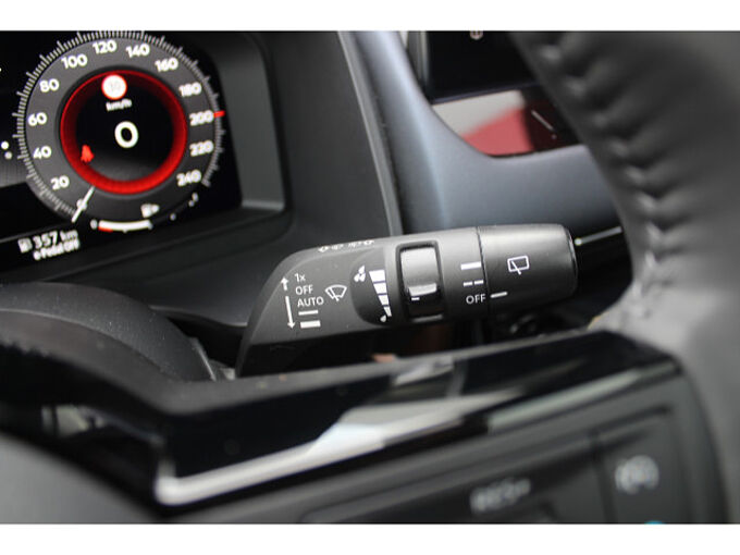 Nissan Qashqai 1.5 VC-T e-POWER Tekna AT  Design 