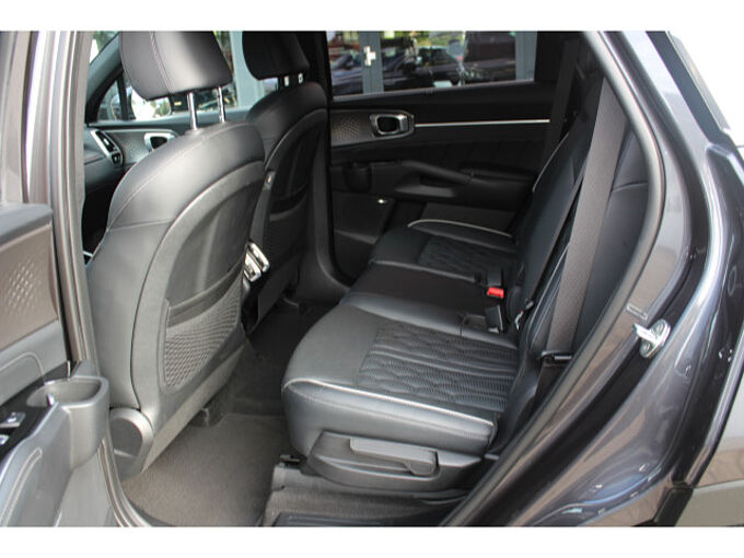 Kia Sorento AWD 2.2 CRDi Platinum Leder AHK LED SD 
