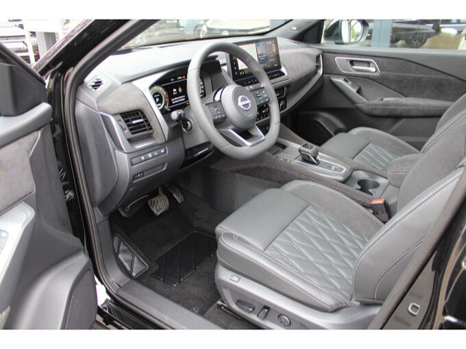 Nissan Qashqai 1.3 DIG-T Tekna+ Automatik 20 Zoll