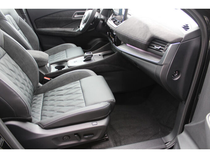 Nissan Qashqai 1.3 DIG-T Tekna+ Automatik 20 Zoll