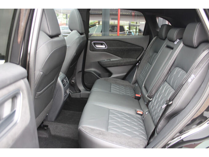 Nissan Qashqai 1.3 DIG-T Tekna+ Automatik 20 Zoll