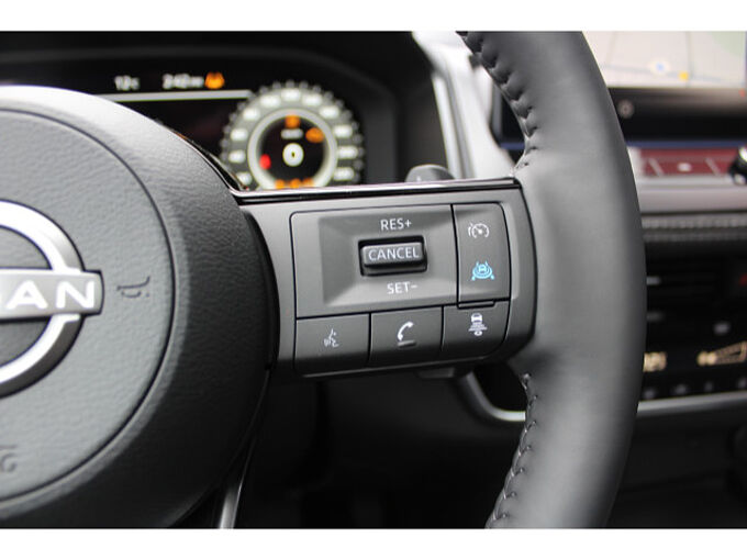 Nissan Qashqai 1.3 DIG-T Tekna+ Automatik 20 Zoll