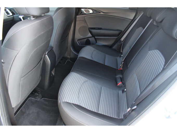 Kia cee'd Sportswagon 1.5 T-GDI LX AT Klimaautomatik 