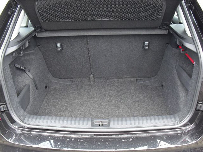 SKODA Kamiq 1.0 TSI Style OPF AHK LED ALU PDC 